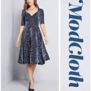 Collectif X ModCloth Plus Size Dress US 24 Blue Velvet Star Pattern
